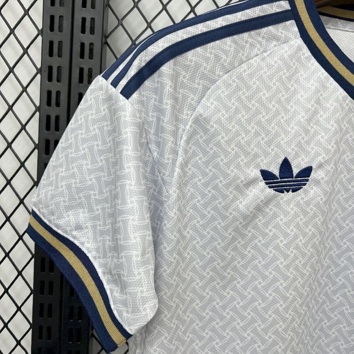 Maillot Italie Extérieur 26/27