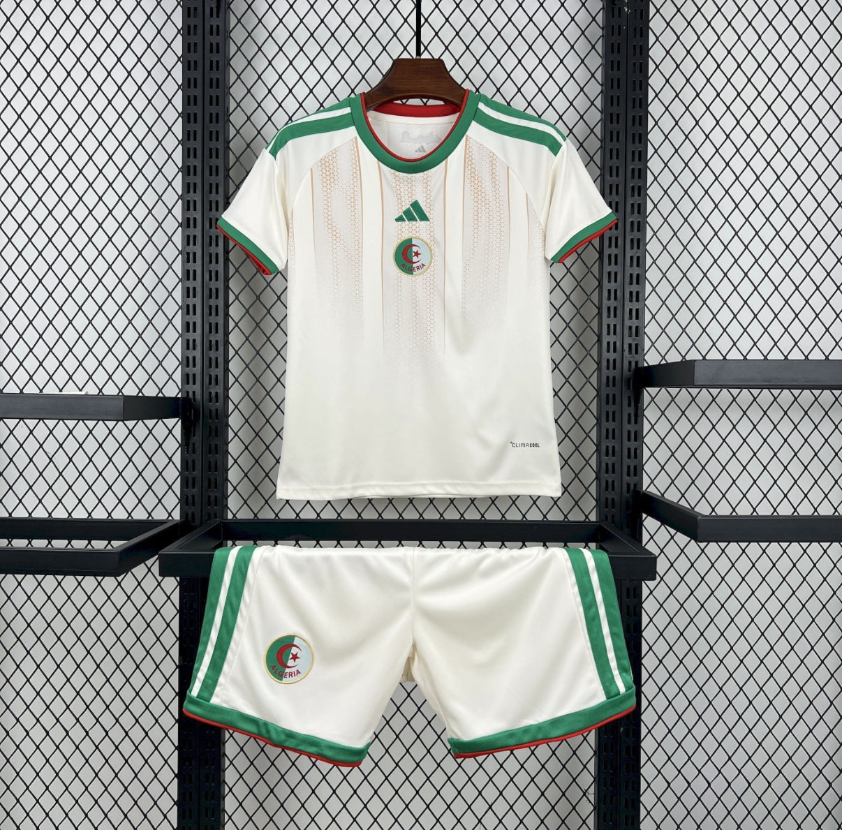 Kit enfant Maillot de l’Algérie Domicile Coupe du Monde 2026