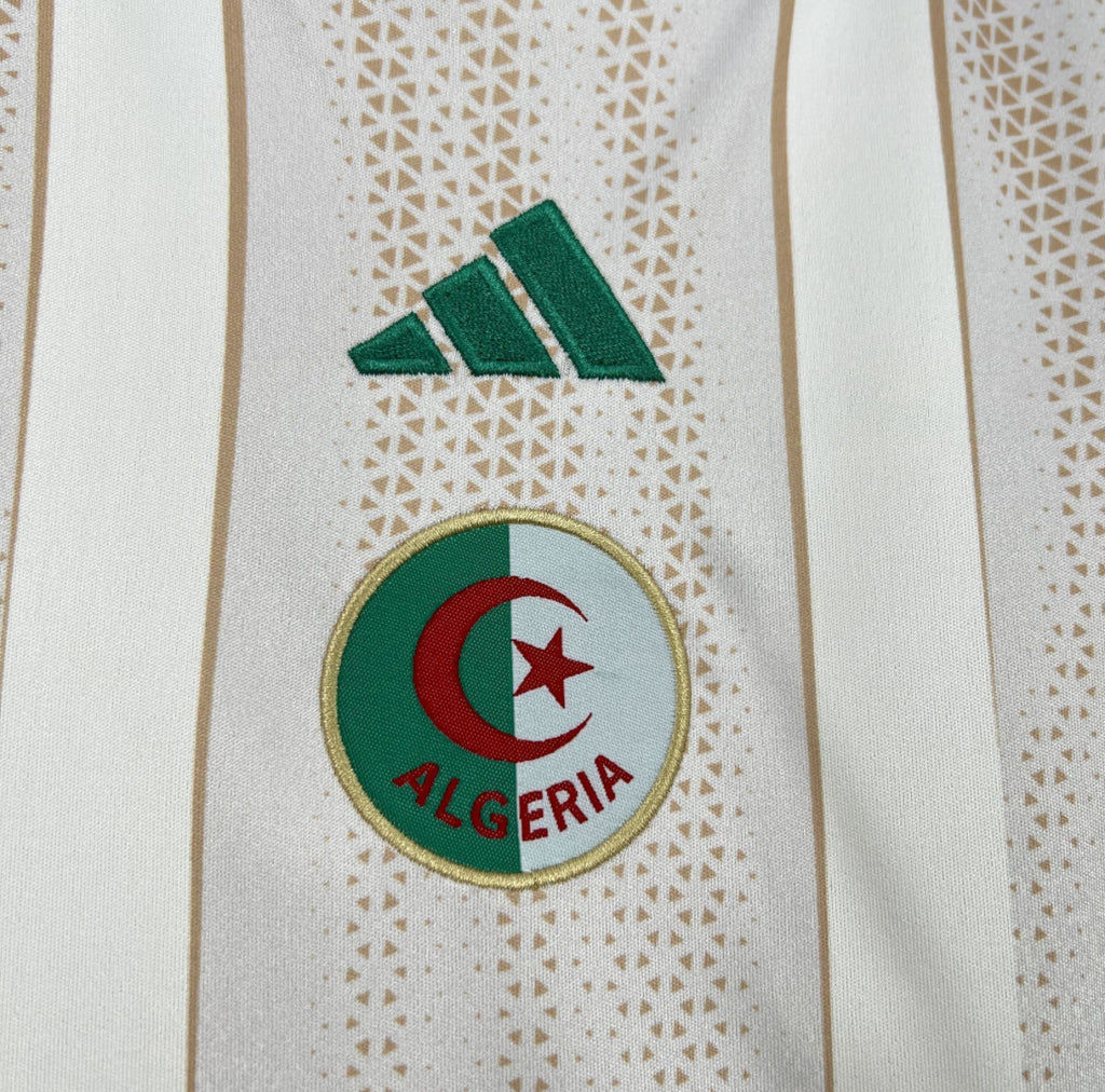 Kit enfant Maillot de l’Algérie Domicile Coupe du Monde 2026