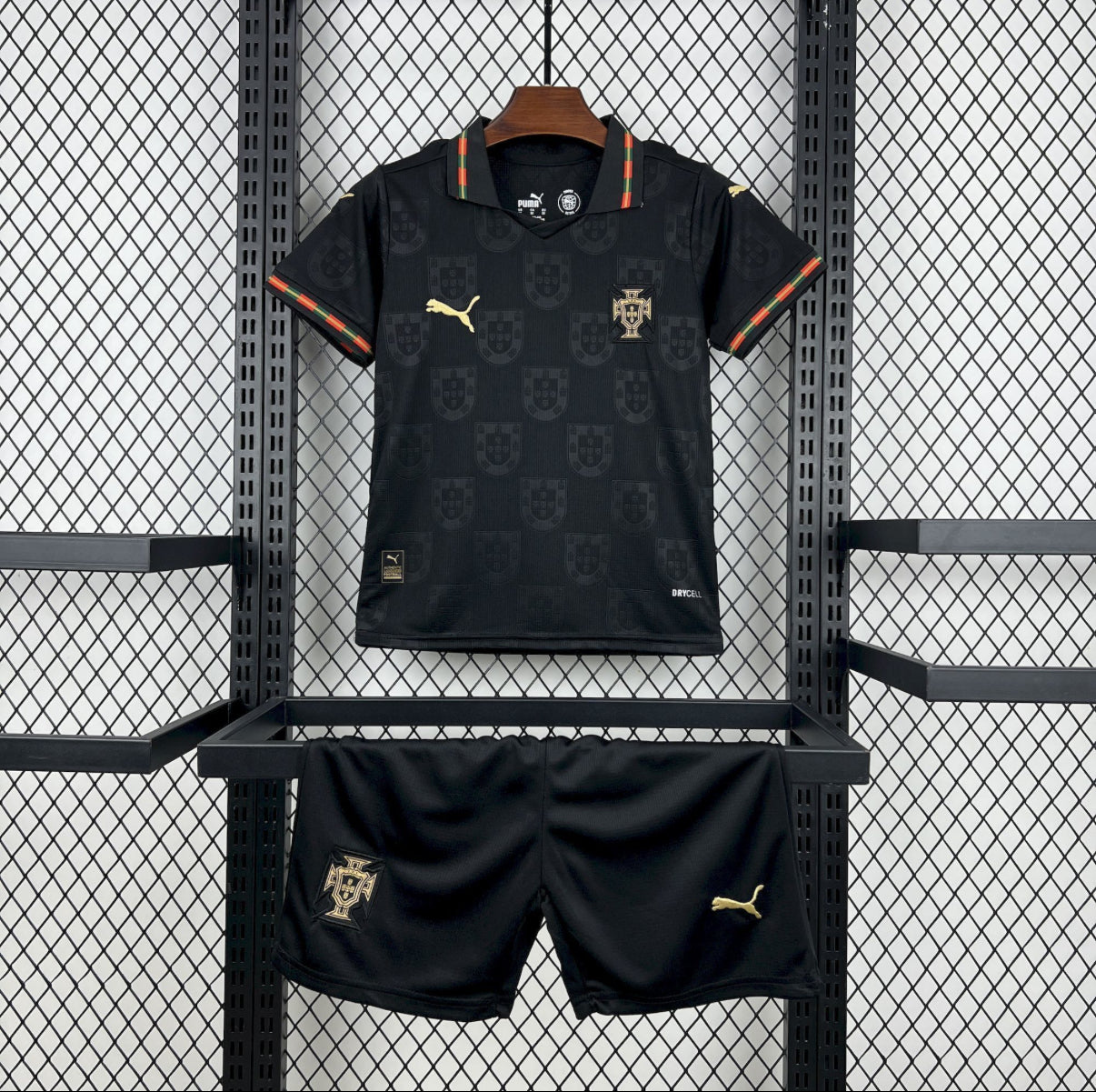 Kit enfant Maillot du Portugal Édition Spéciale Eusebio 25/26