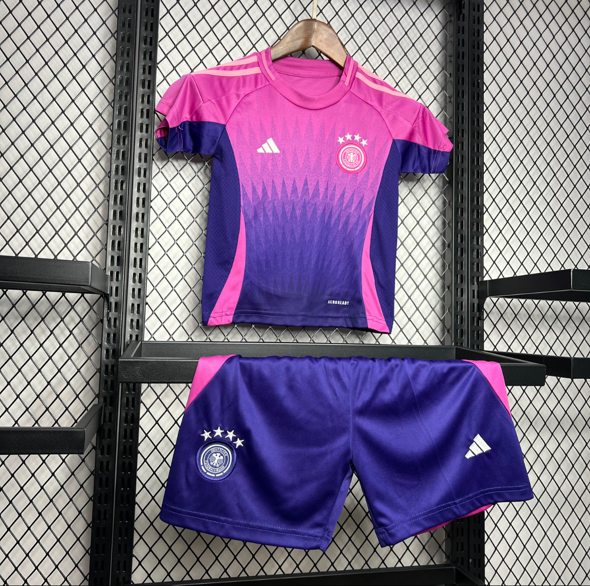 Kit enfant Maillot de l’Allemagne Extérieur 2024/2025(Euro 2024)