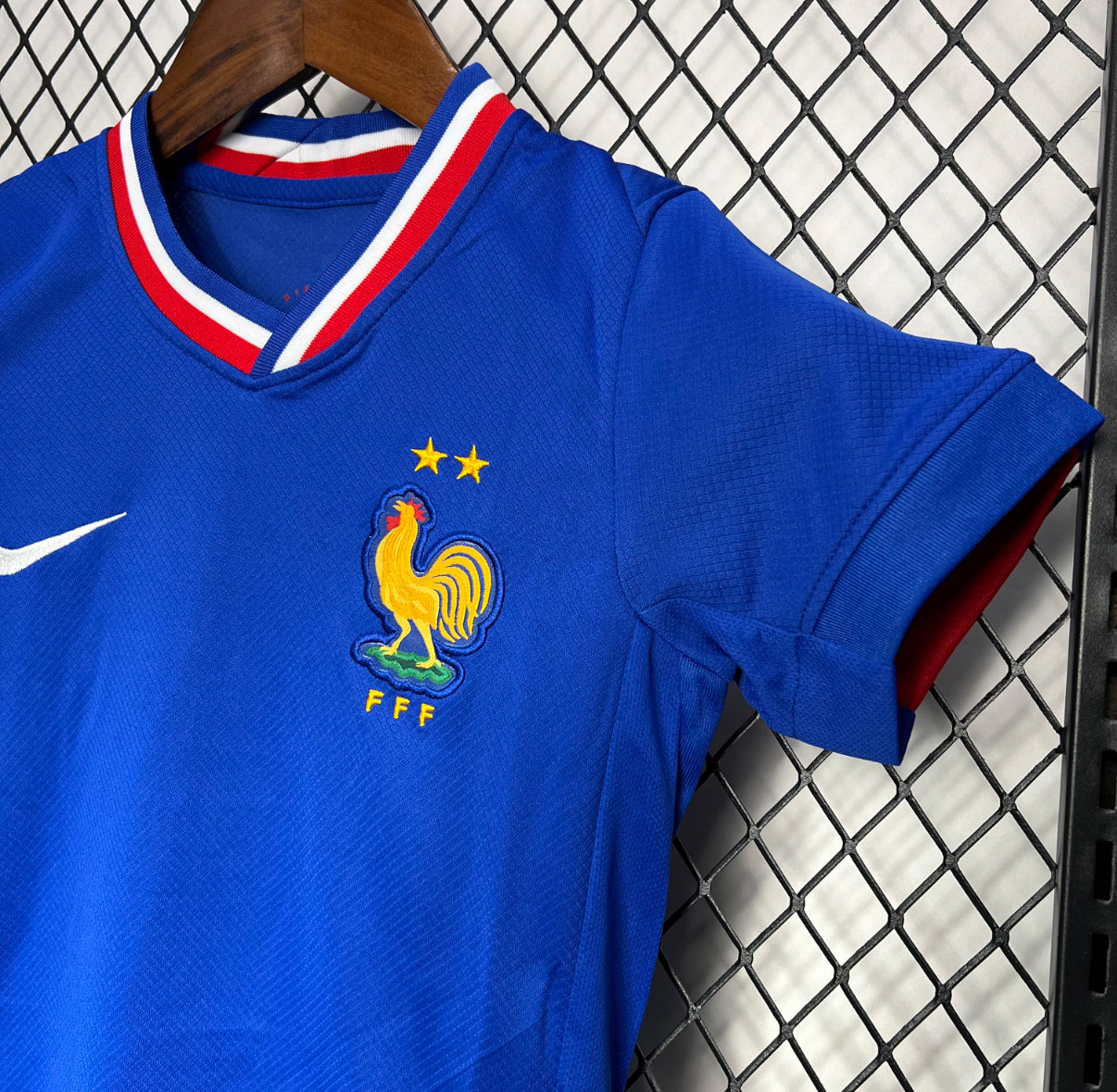 Kit enfant Maillot de la France Domicile 2024/2025(Euro2024)
