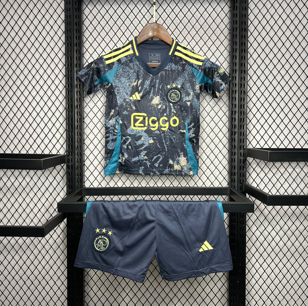 Kit enfant Ajax Amsterdam Extérieur 2024/2025
