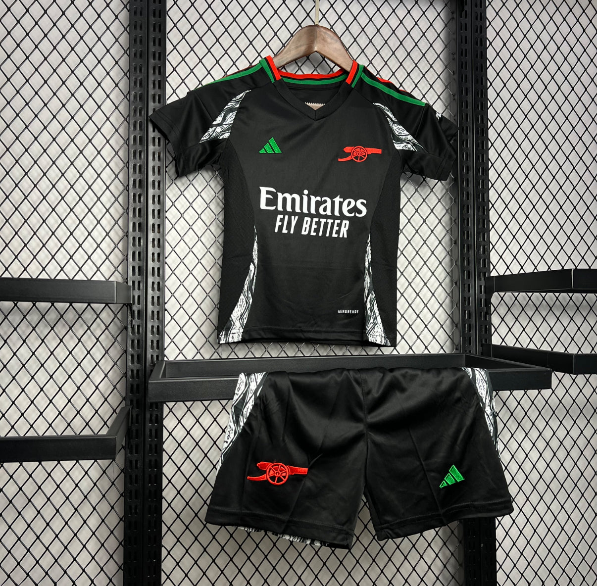Kit enfant Arsenal Extérieur 2024/2025