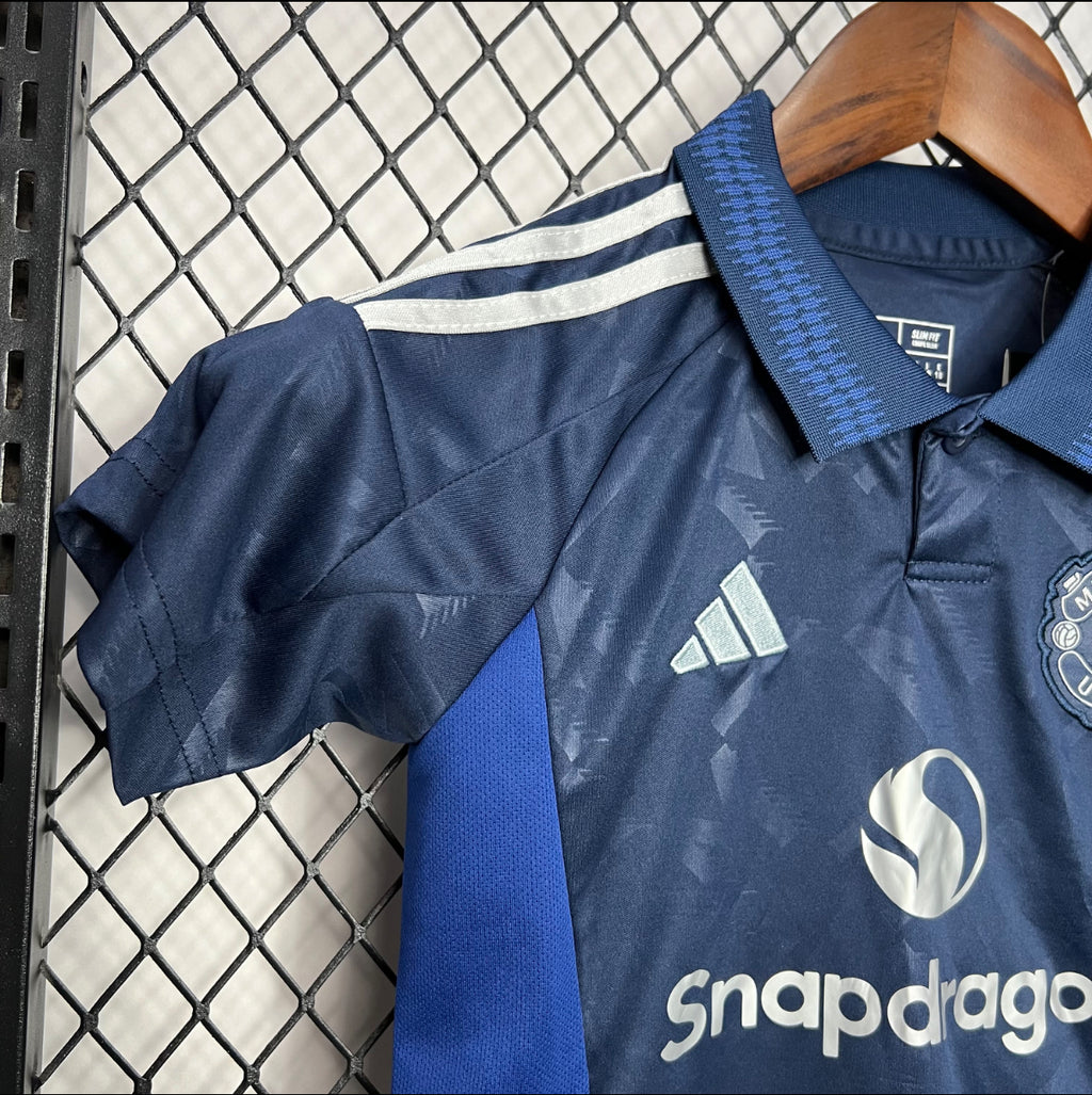 Kit enfant Manchester United Extérieur 2024/2025