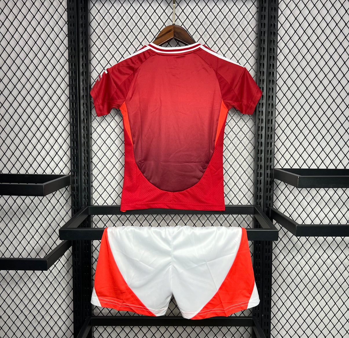 Kit enfant Manchester United Domicile 2024/2025