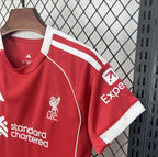 Kit enfant Liverpool FC Domicile 2025/2026