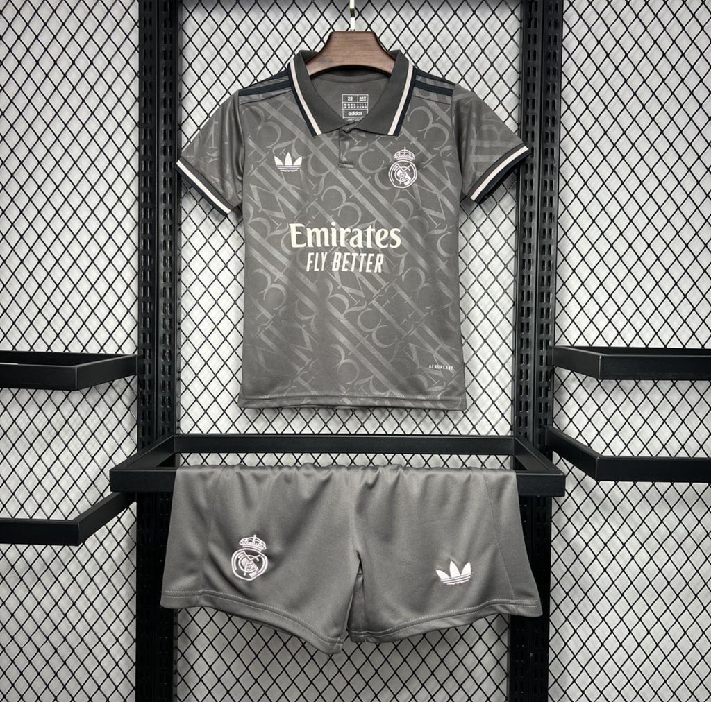 Kit enfant Réal Madrid 3ème Maillot 2024/2025