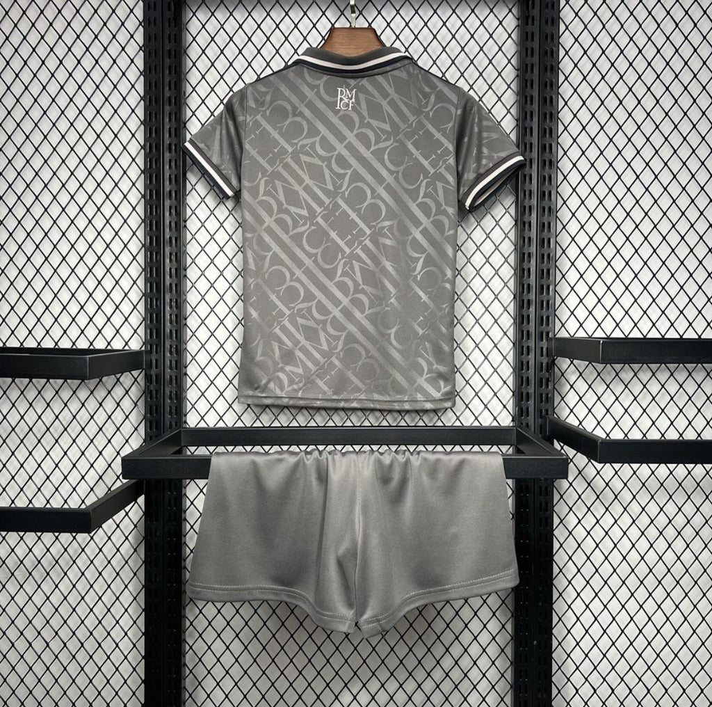 Kit enfant Réal Madrid 3ème Maillot 2024/2025