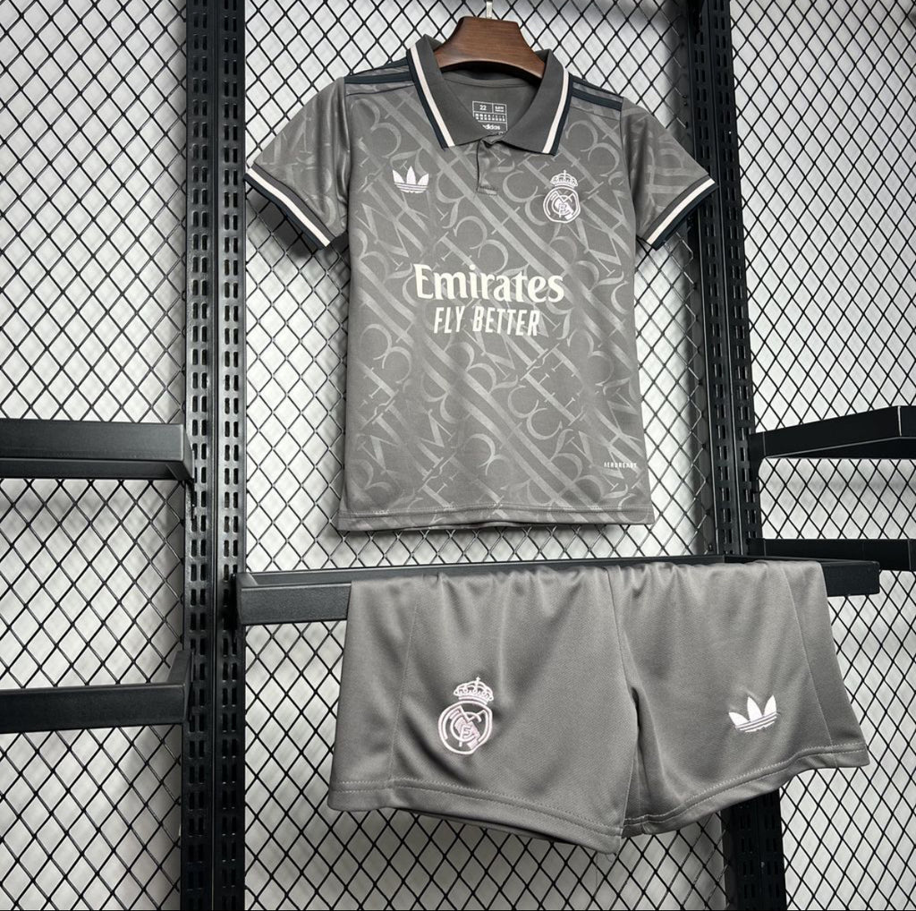 Kit enfant Réal Madrid 3ème Maillot 2024/2025
