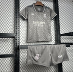Kit enfant Réal Madrid 3ème Maillot 2024/2025