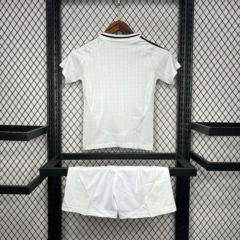 Kit enfant Real Madrid Domicile 2024/2025