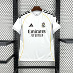 Maillot real madrid domicile 25/26