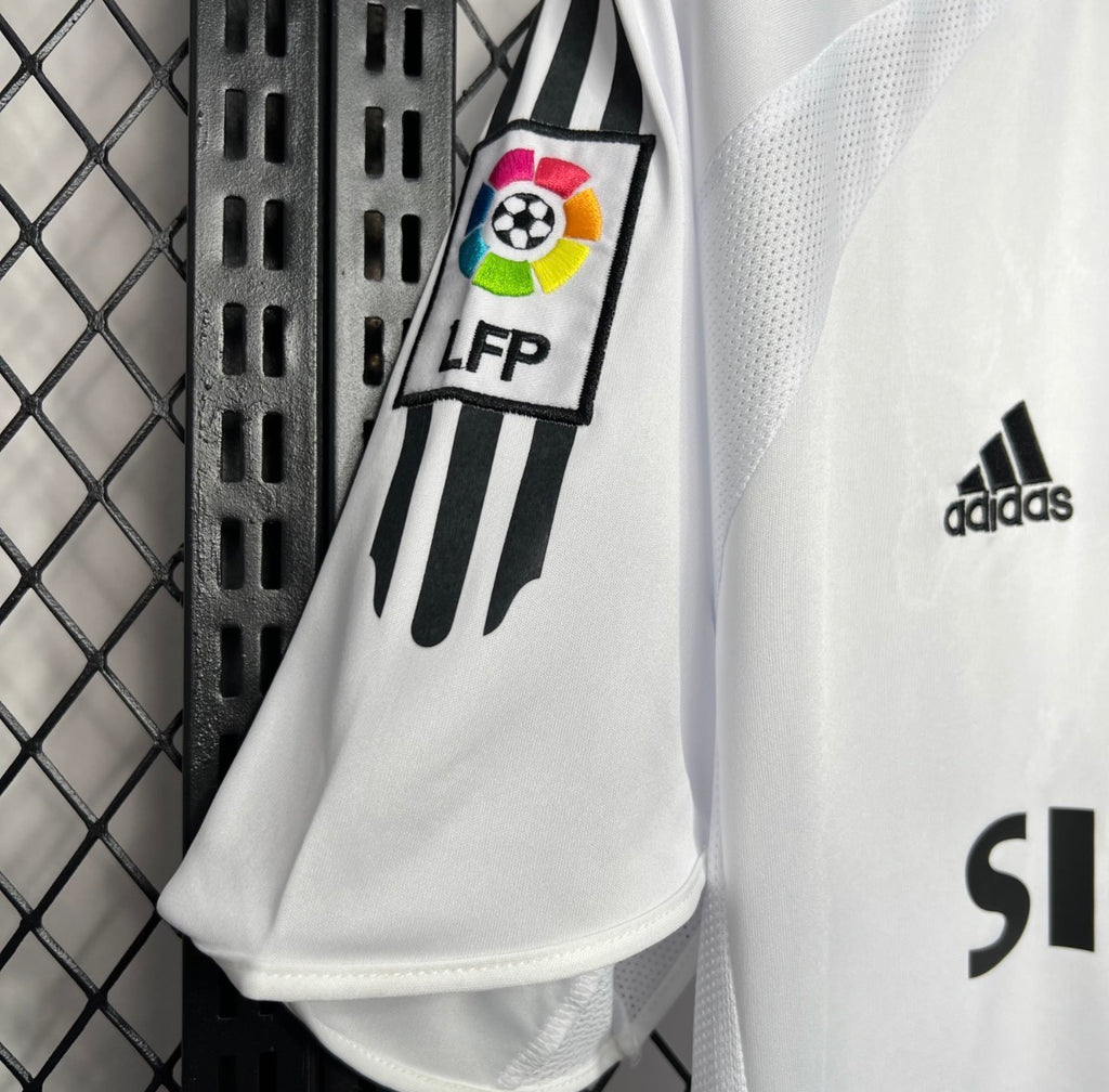 Maillot real madrid domicile rétro 05/06