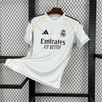 Maillot real madrid domicile 25/26