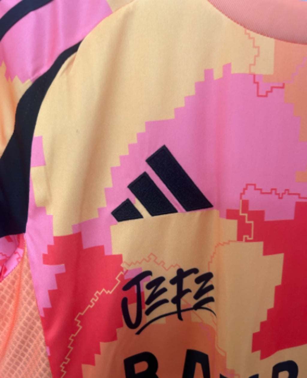 Maillot Paris FC édition jefe 24/25