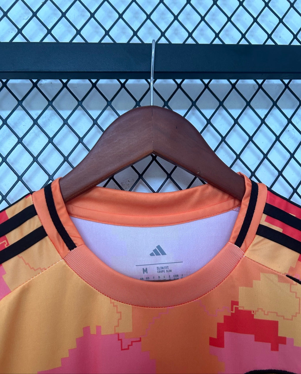 Maillot Paris FC édition jefe 24/25