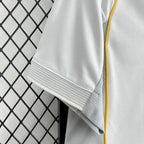 Maillot real madrid domicile 25/26
