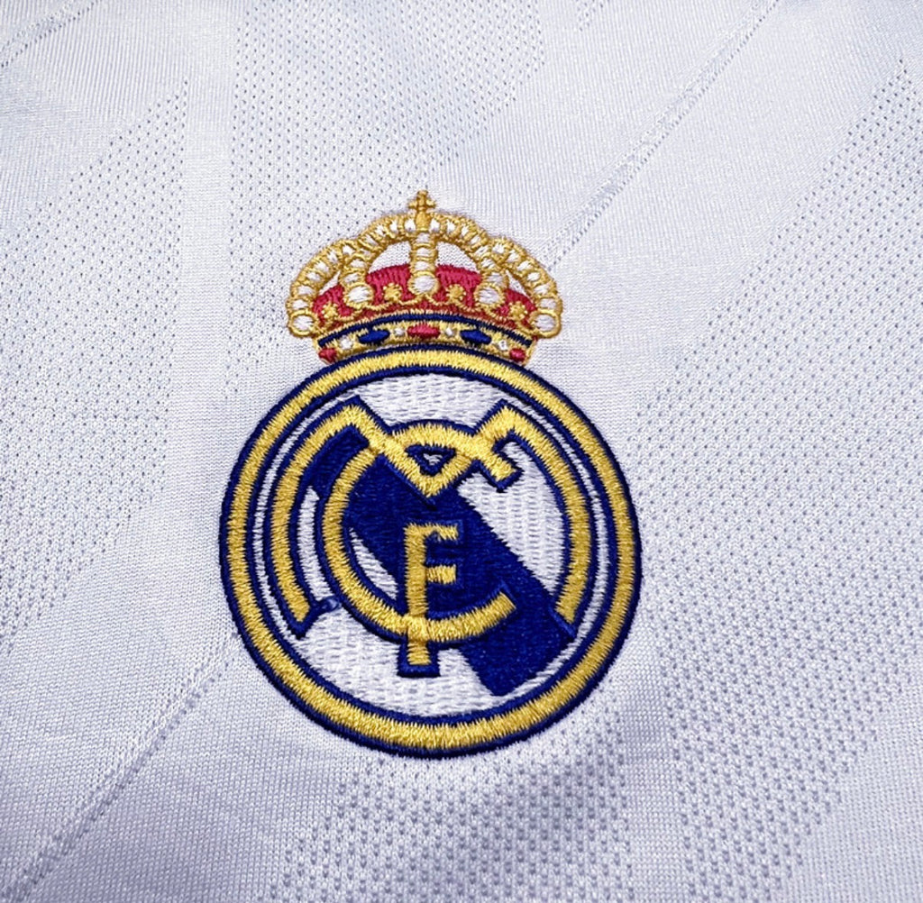Maillot real madrid rétro 17/18