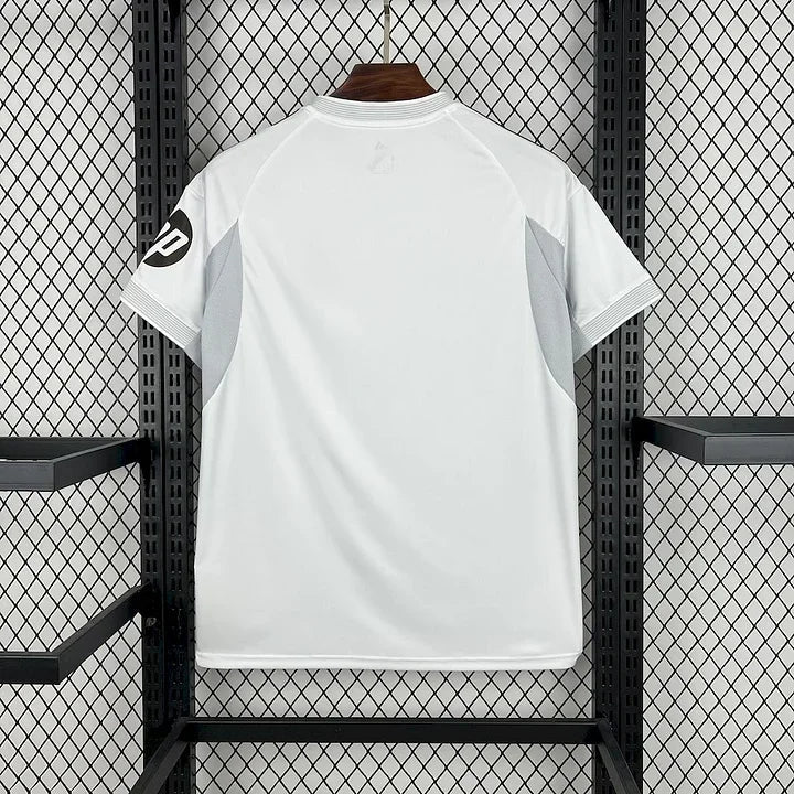 Maillot real madrid domicile 25/26